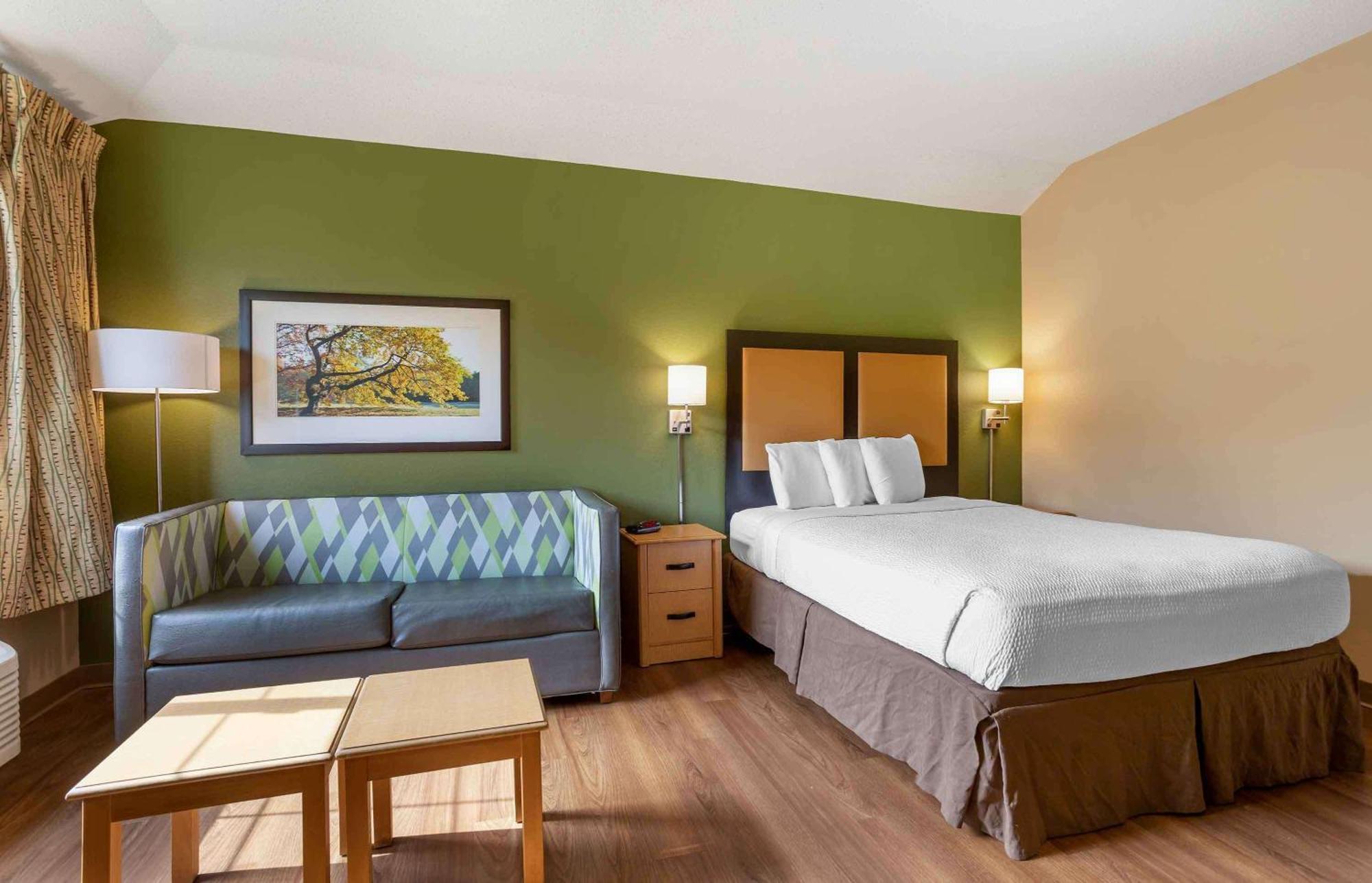 Extended Stay America Select Suites - Providence - Airport Warwick Exterior foto