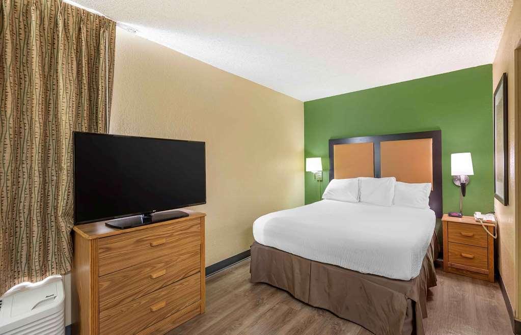 Extended Stay America Select Suites - Providence - Airport Warwick Quarto foto