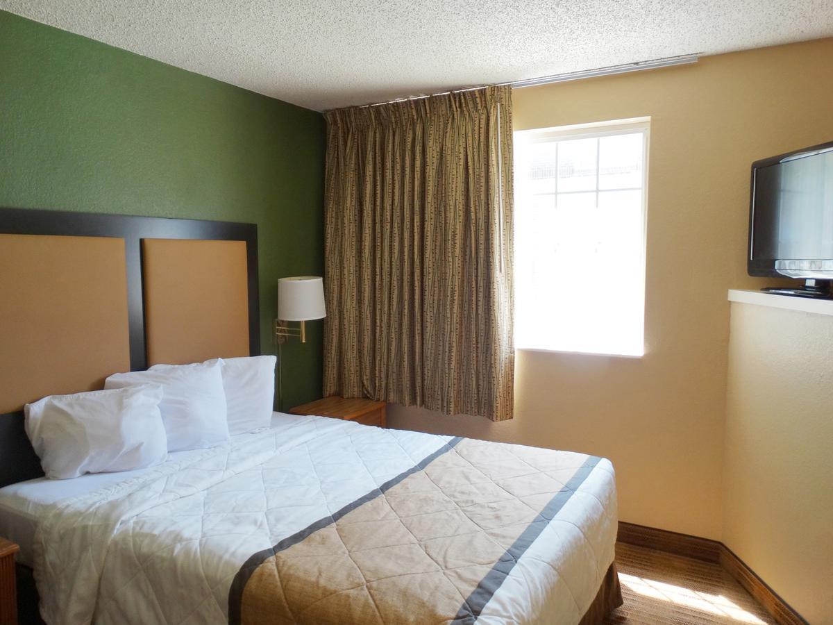 Extended Stay America Select Suites - Providence - Airport Warwick Exterior foto